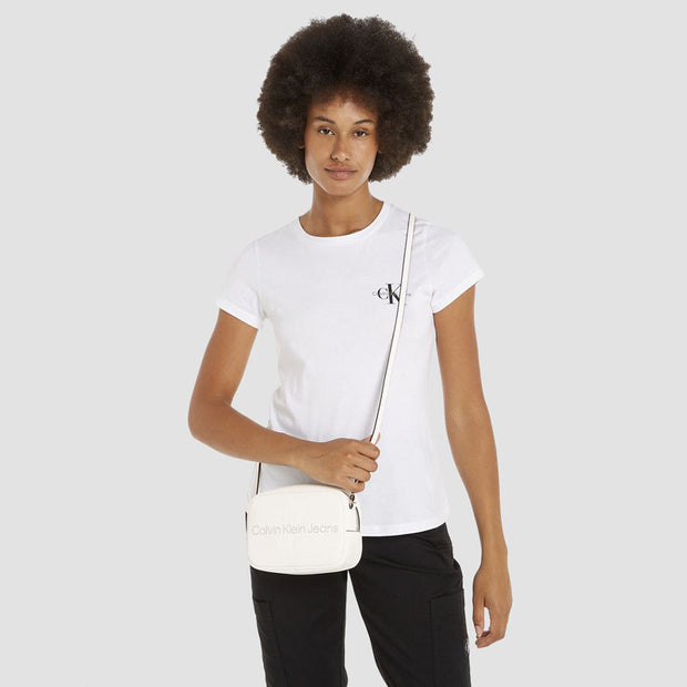 BOLSO SCULPTED WHITE SILVER