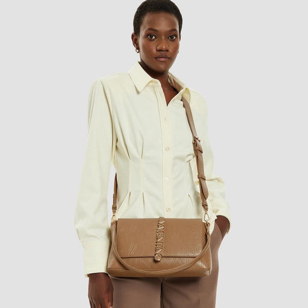 BOLSO LIO RE FLAP BEIGE